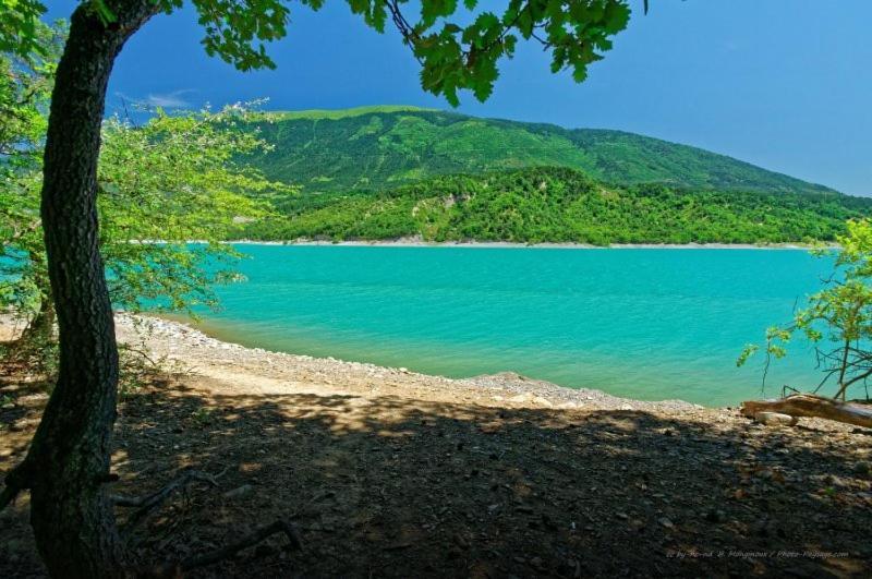 Gite Proche Des Passerelles Et Du Lac De Monteynard Saint-Martin-de-la-Cluze Kültér fotó